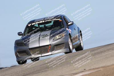 media/Oct-26-2025-CalClub SCCA (Sun) [[8ce1e69566]]/Group 2/Grapevine/